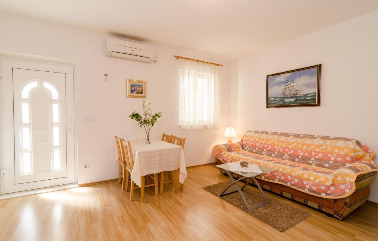 Apartments Ivan ドゥブロブニク 部屋 写真